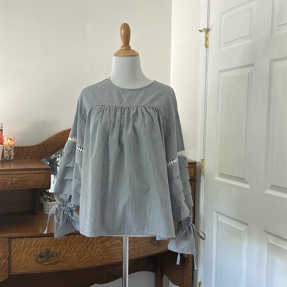 Nanette Lepore Small striped top NWT